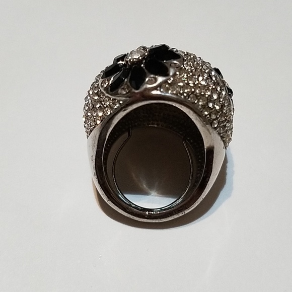 Spring Street Ring - Picture 2 of 3